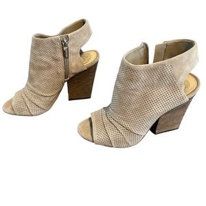 Vince Camuto Kentvi Peep Toe Booties